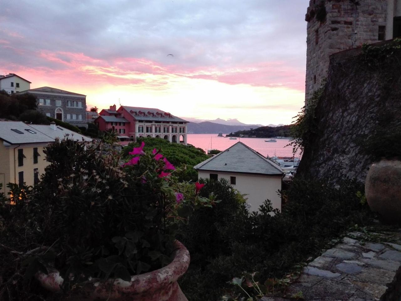 New Hotel Genio Porto Venere Eksteriør bilde
